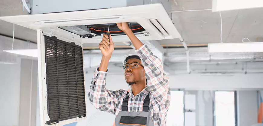 Heat Pump and Ductless AC Repair in Macomb