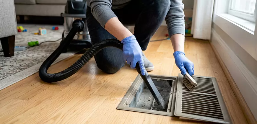 Ducted Heating Filter Cleaning in Macomb